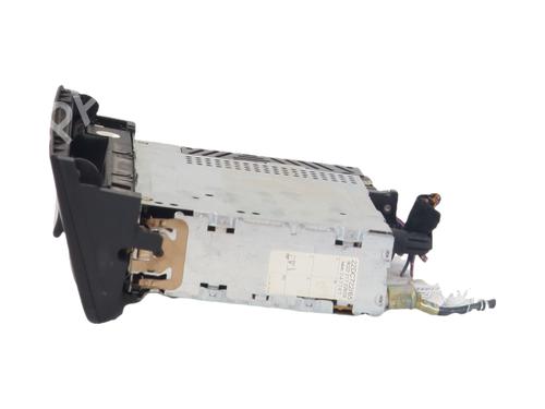 Used Radio Radio 37792027 37792027