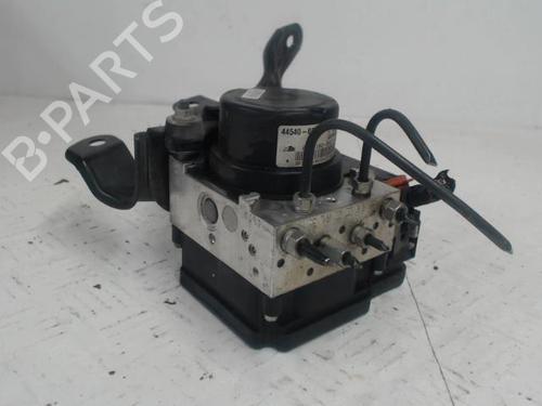 abs-pump-toyota-yaris-_p13_-2010-2011-2012-2013-2014-2015-2016-2017-2018-2019-2020-24254712 main image