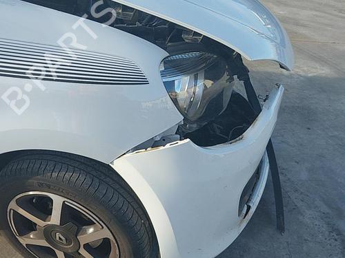 Right taillight RENAULT TWINGO III (BCM_, BCA_) 0.9 TCe 90 (BCM9, BCM2) | BP24259900C35  - Image 17