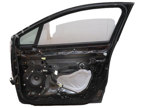 right-front-door-renault-clio-iv-bh_-2012-2013-2014-2015-2016-2017-2018-2019-2020-2021-38186792 main image