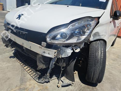 Right front door PEUGEOT 208 I (CA_, CC_) 1.2 VTI 82 | BP32270816C3