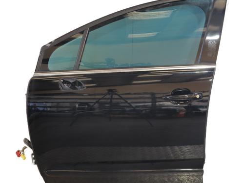 Used Left front door PEUGEOT 5008 (0U_, 0E_) 2.0 HDi 150 / BlueHDi 150 (150 hp) 31215693