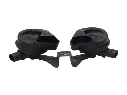 horn-audi-tt-8j3-2006-2007-2008-2009-2010-2011-2012-2013-2014-2015-32238012 main image