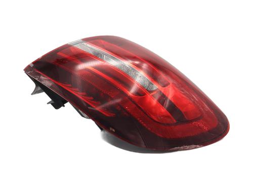 Høyre baklys MERCEDES-BENZ GLA-CLASS (X156) GLA 200 CDI / d (156.908) (136 hp) 30877084