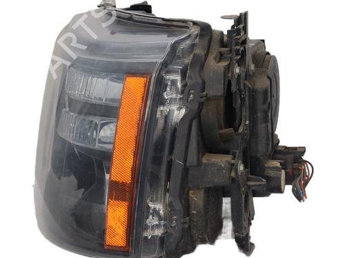 Left headlight LAND ROVER RANGE ROVER SPORT I (L320) 3.0 D 4x4 | BP31950965C28