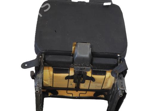 Right front seat RENAULT TRAFIC III Van (FG_) 1.6 dCi 95 (FGMJ, FGMR) | BP37747815C16 - Image 2