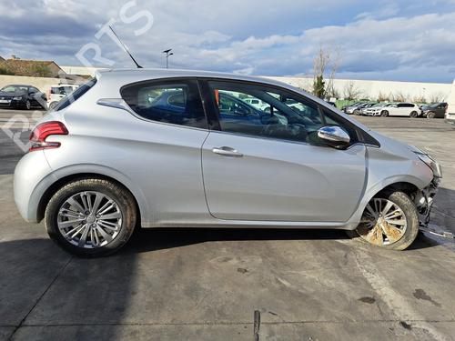Used Parts PEUGEOT 208 I (CA_, CC_) 1.2 VTI 82 4447477