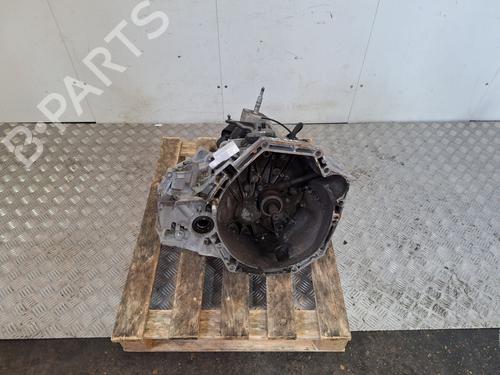 Getriebe für RENAULT MEGANE IV Hatchback (B9A/M/N_) 1.5 dCi 110 (B9A3) (110 hp) 31597194