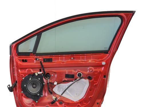 right-front-door-renault-clio-iv-bh_-2012-2013-2014-2015-2016-2017-2018-2019-2020-2021-36027913 main image