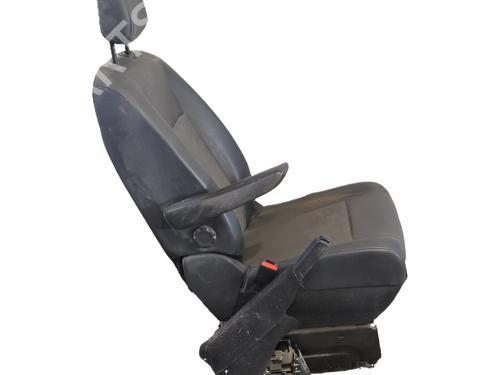 Left front seat PEUGEOT EXPERT Van (V_) 2.0 BlueHDi 120 | BP37637588C15 - Image 3