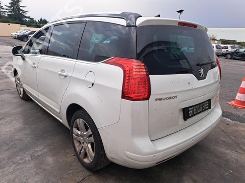 Right front seat PEUGEOT 5008 (0U_, 0E_) 1.6 HDi | BP31612424C16 