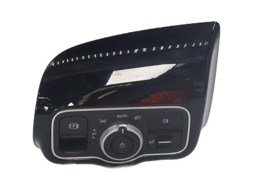 Forlygtekontakt MERCEDES-BENZ A-CLASS (W177) A 180 d (177.003) (116 hp) 30703605