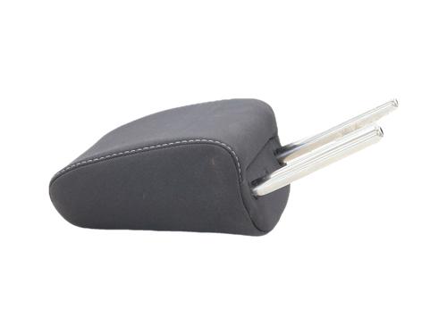 headrest-toyota-yaris-_p21_-_pa1_-_ph1_-2020-37747444 main image