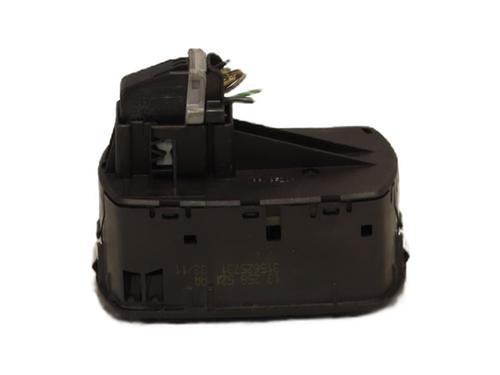 Left front window switch OPEL CORSA D (S07) 1.3 CDTI (L08, L68) | BP27493263I27 