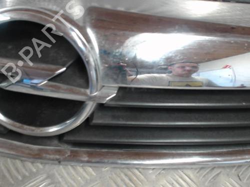 Grille OPEL ZAFIRA / ZAFIRA FAMILY B (A05) 1.9 CDTI (M75) | BP24257828C40 