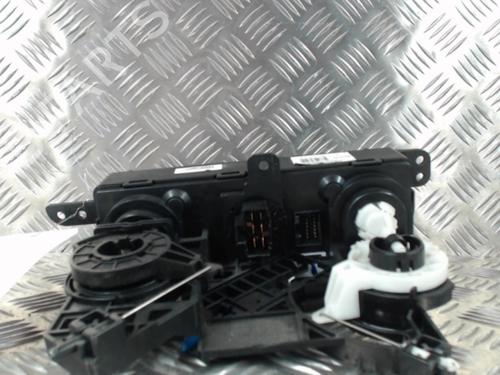 Used Climate control Climate control KIA PICANTO II (TA) 1.0 (69 hp) 24261698 24261698