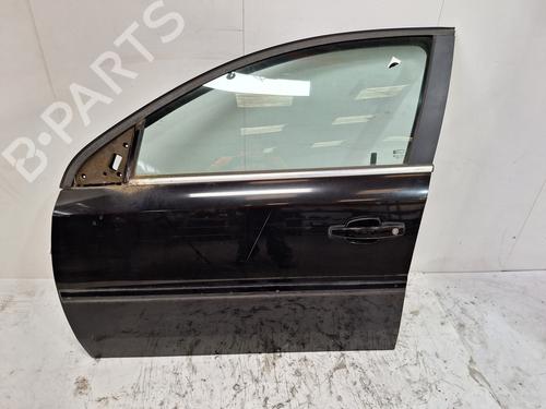 Used Left front door OPEL VECTRA C GTS (Z02) 1.9 CDTI (F68) (120 hp) 30517608
