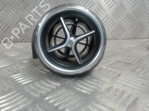 Used Air vent MERCEDES-BENZ GLA-CLASS (X156) GLA 200 CDI 4-matic (156.902) (136 hp) 24260651