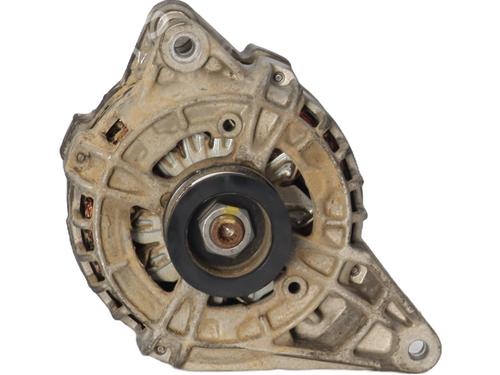 Used Alternator Alternator MERCEDES-BENZ GLA-CLASS (X156) GLA 200 CDI / d (156.908) (136 hp) 31253375 31253375
