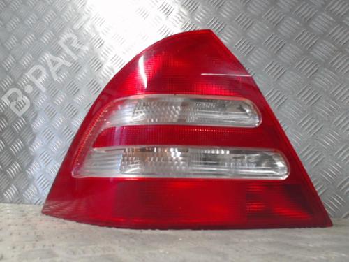 Used Left taillight Left taillight MERCEDES-BENZ C-CLASS (W203) C 180 Kompressor (203.046) (143 hp) 24255488 24255488
