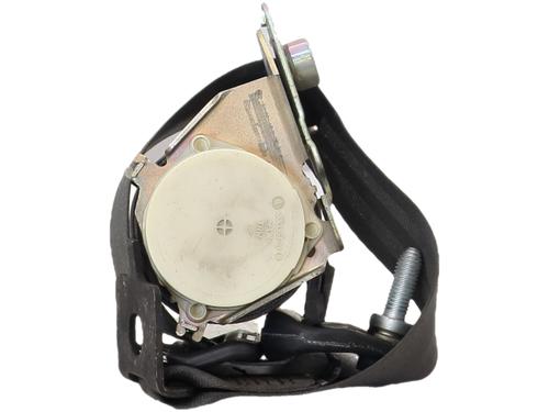 rear-left-seatbelt-renault-clio-iii-br01-cr01-2005-2006-2007-2008-2009-2010-2011-2012-2013-2014-36683243 main image