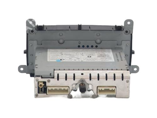 Used Radio Radio RENAULT CLIO IV (BH_) 1.5 dCi 90 (90 hp) 31128468 31128468