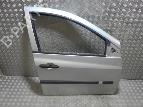 Used Right front door RENAULT CLIO III (BR0/1, CR0/1) 1.4 16V (98 hp) 27932836