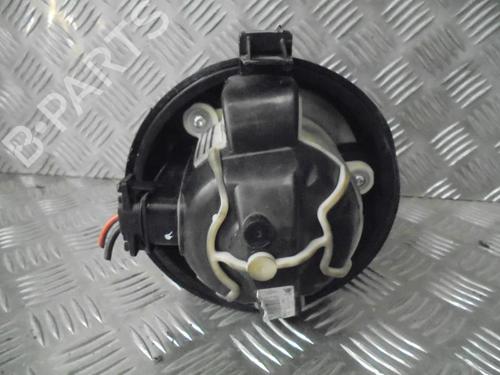 Heater blower motor PEUGEOT 308 I (4A_, 4C_) 1.6 HDi | BP24258924M62 