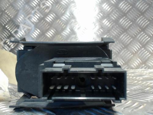 Commande de phare FORD FOCUS II (DA_, HCP, DP) 1.6 TDCi (109 hp) 24256192