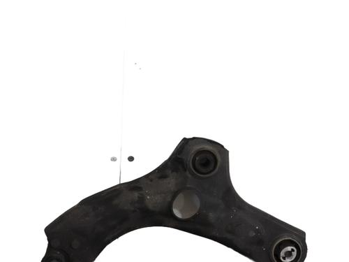 left-front-suspension-arm-renault-clio-v-b7_-2019-32729930 main image