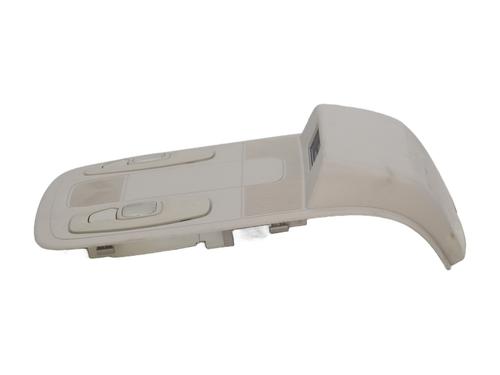 Interior roof light RENAULT MEGANE IV Hatchback (B9A/M/N_) 1.5 dCi 110 (B9A3) | BP31249042I8