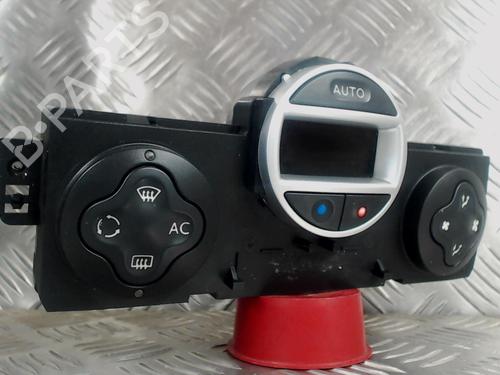 climate-control-renault-clio-iii-br01-cr01-2005-2006-2007-2008-2009-2010-2011-2012-2013-2014-24261125 main image