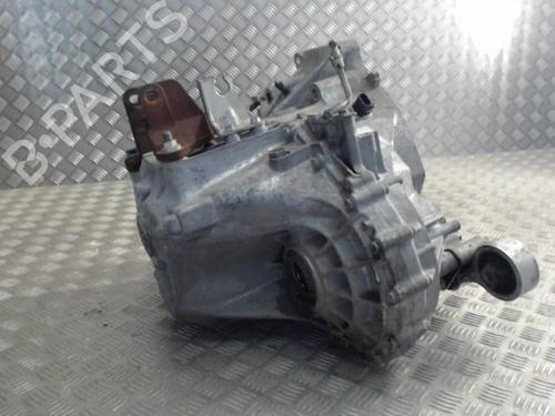Girkasse MAZDA 6 Hatchback (GG) 2.0 DI (GG14) (121 hp) 24261779