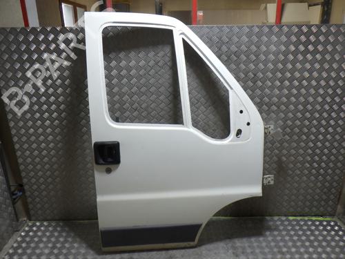 Used Right front door FIAT DUCATO Van (244_) 2.3 JTD (110 hp) 24959504