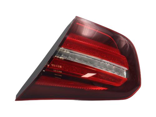 Farolim direito da mala MERCEDES-BENZ GLA-CLASS (X156) GLA 200 CDI / d (156.908) (136 hp) 30884426