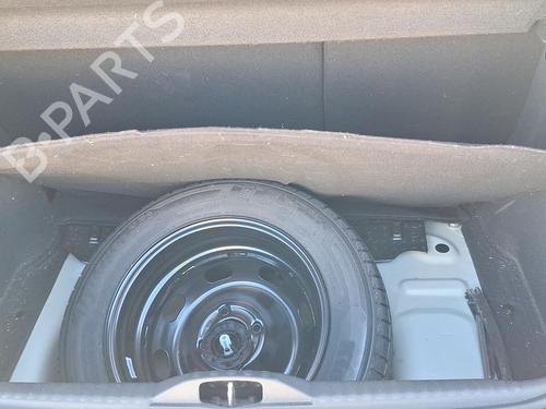 Left front window switch CITROËN C3 III (SX) 1.2 VTi 82 | BP38424124I27 - Image 29