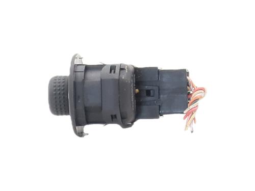 Comando specchietti Comando specchietti RENAULT CLIO I (B/C57_, 5/357_) [1990-1999] 36999734 36999734