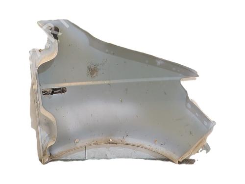 Used Left front fenders Left front fenders 37165167 37165167