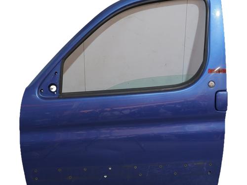 Used Left front door Left front door 37637613 37637613