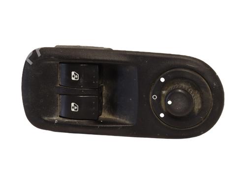 Used Left front window switch RENAULT MASTER II Van (FD) 2.5 dCi (FD02) (101 hp) 28964031