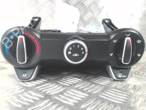 climate-control-kia-rio-iv-yb-sc-fb-2017-24261421 main image