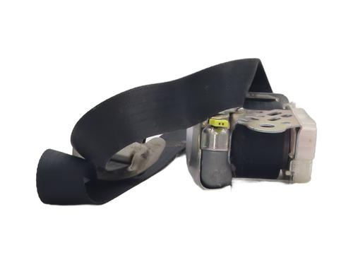 Front left seatbelt TOYOTA COROLLA Verso (ZER_, ZZE12_, R1_) 2.2 D-4D (AUR10_, AUR10R) | BP31136251I26 