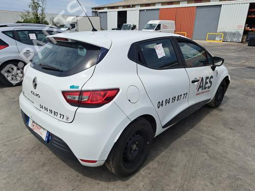 Brugte RENAULT CLIO IV (BH_) 1.5 dCi 90 (90 hp) 4371381