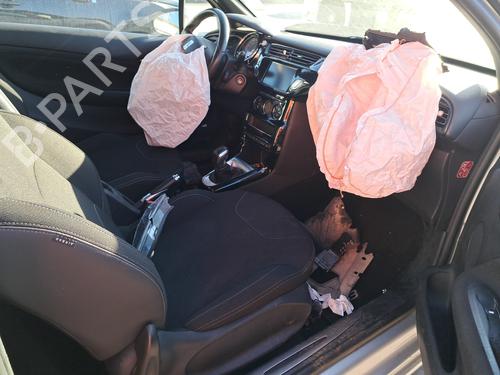 Right taillight DS DS 3 (SA_) 1.2 THP 110 / PureTech 110 (SAHNPS, SAHNZ6, SAHNZT) | BP31947085C35 