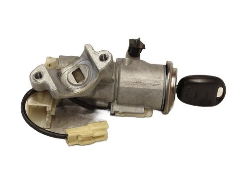 Ignition barrel TOYOTA AVENSIS VERSO (_M2_) 2.0 D (CLM20_, CLM20R) | BP28103223M48 