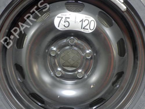 Used Jack Kit Jack Kit DACIA DUSTER (HM_) 1.5 dCi 115 4x4 (HMAD) (116 hp) 34571674 34571674