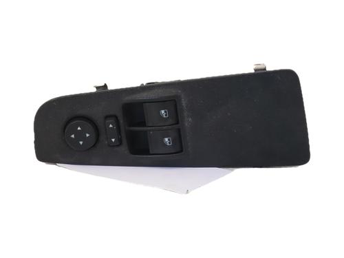 Used Left front window switch Left front window switch FIAT GRANDE PUNTO (199_) 1.3 D Multijet (75 hp) 39887596 39887596