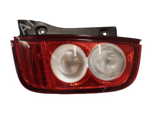 Used Right taillight NISSAN MICRA III (K12) 1.2 16V (80 hp) 28625540