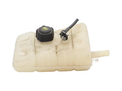 Used Expansion tank Expansion tank RENAULT MEGANE IV Hatchback (B9A/M/N_) 1.8 Blue dCi 150 (B9A7) (150 hp) 34395644 34395644