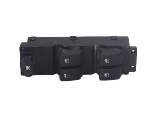 Used Left front window switch HYUNDAI i10 I (PA) 1.2 (86 hp) 30708017
